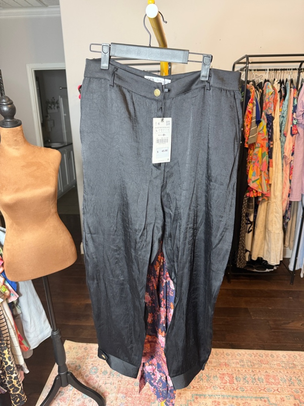 Zara Black Wide-Leg Trousers with Gold Button